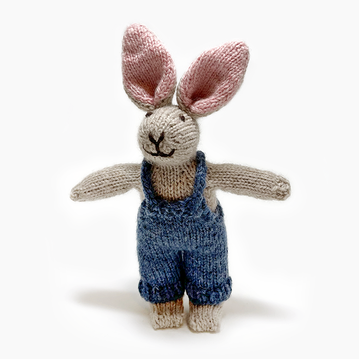 Beginners Knitting Kit with Patterns for Two Toy Rabbits – Wee