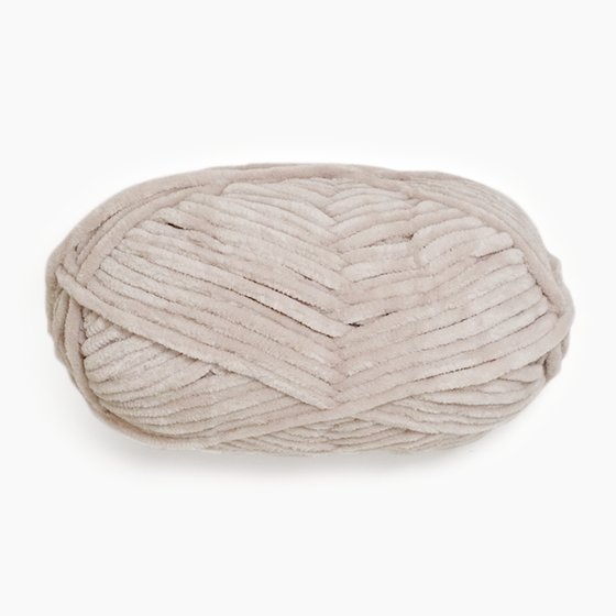Bella Chenille | Universal Yarn